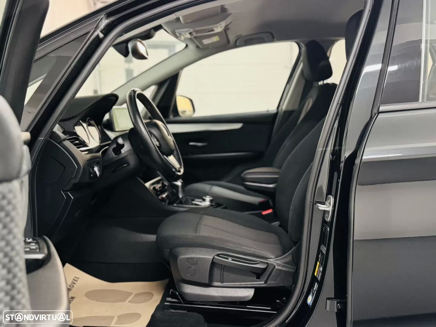 BMW 225xe Active Tourer Advantage - 21