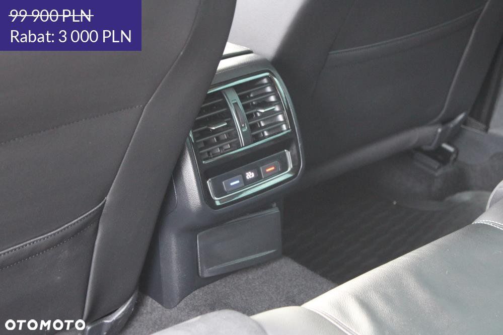 Volkswagen Passat - 29