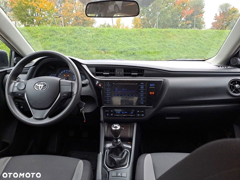 Toyota Auris 1.33 VVT-i Active - 22