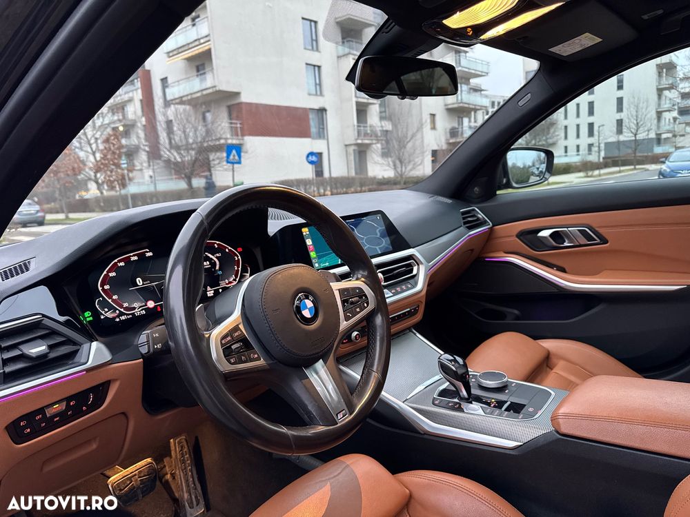 BMW Seria 3 330i AT - 19