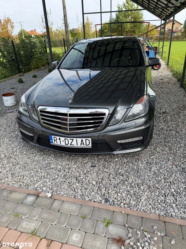 Mercedes-Benz Klasa E 63 AMG - 1