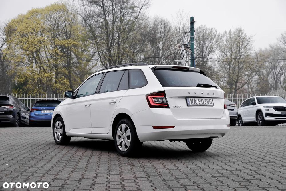 Skoda Fabia 1.0 Ambition Plus - 5