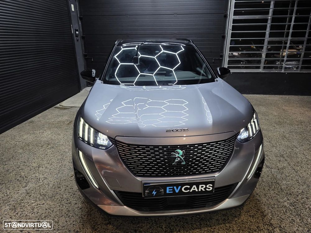 Peugeot e-2008 50 kWh GT Line - 3