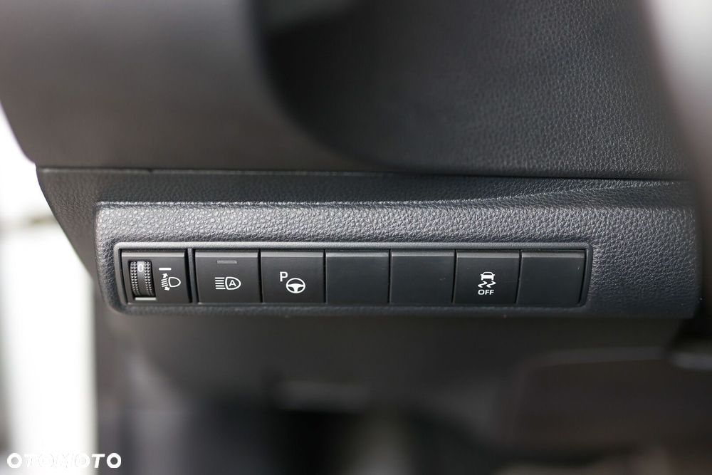 Toyota Corolla 1.8 Hybrid Comfort - 29