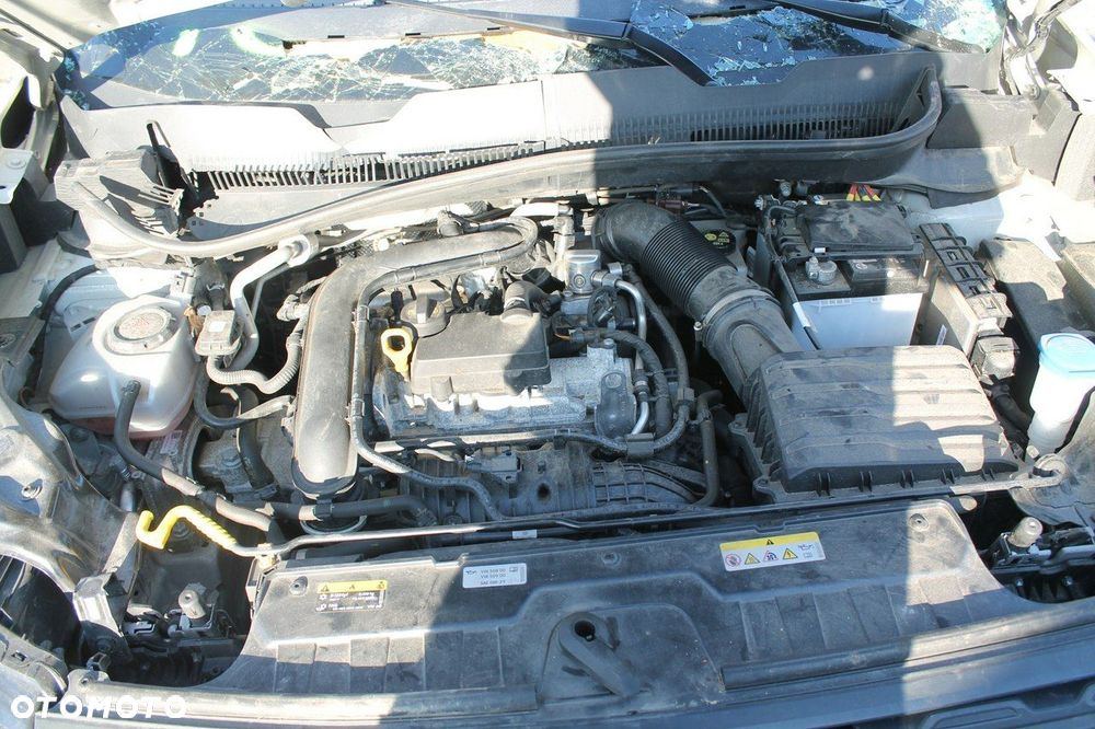 Volkswagen T-Cross - 13