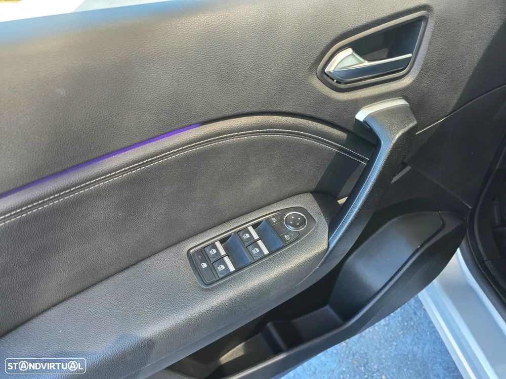 Renault Captur 1.0 TCe Techno - 9