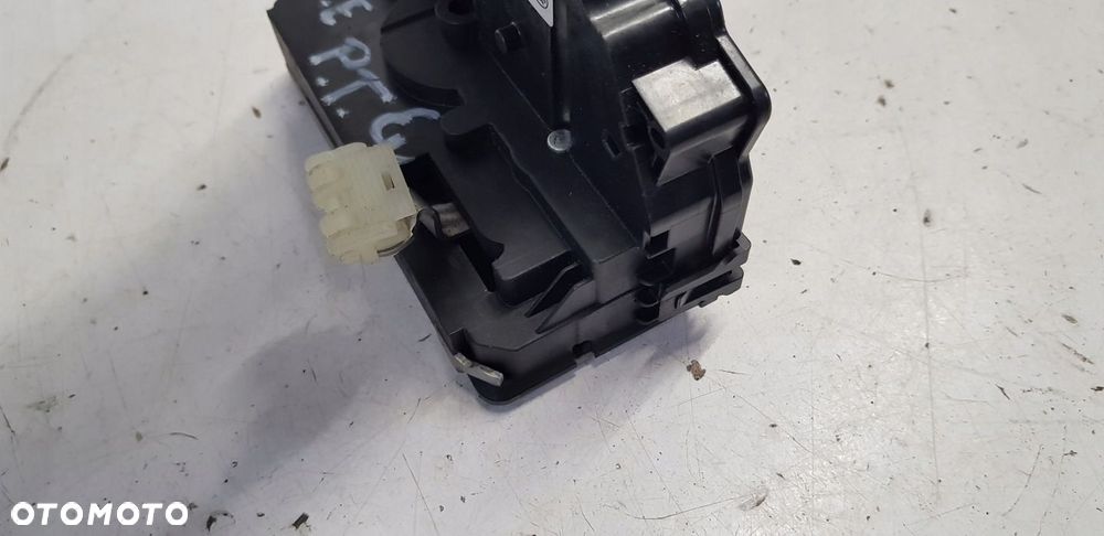 zamek drzwi prawy tył Opel Corsa E 13431845 - 4