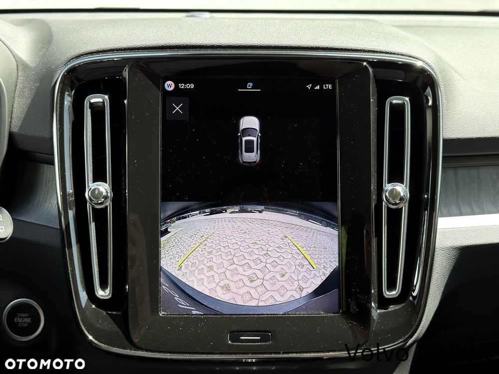 Volvo XC 40 - 26