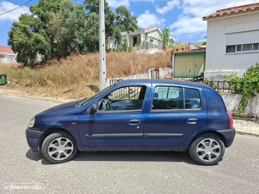 Renault Clio - 3