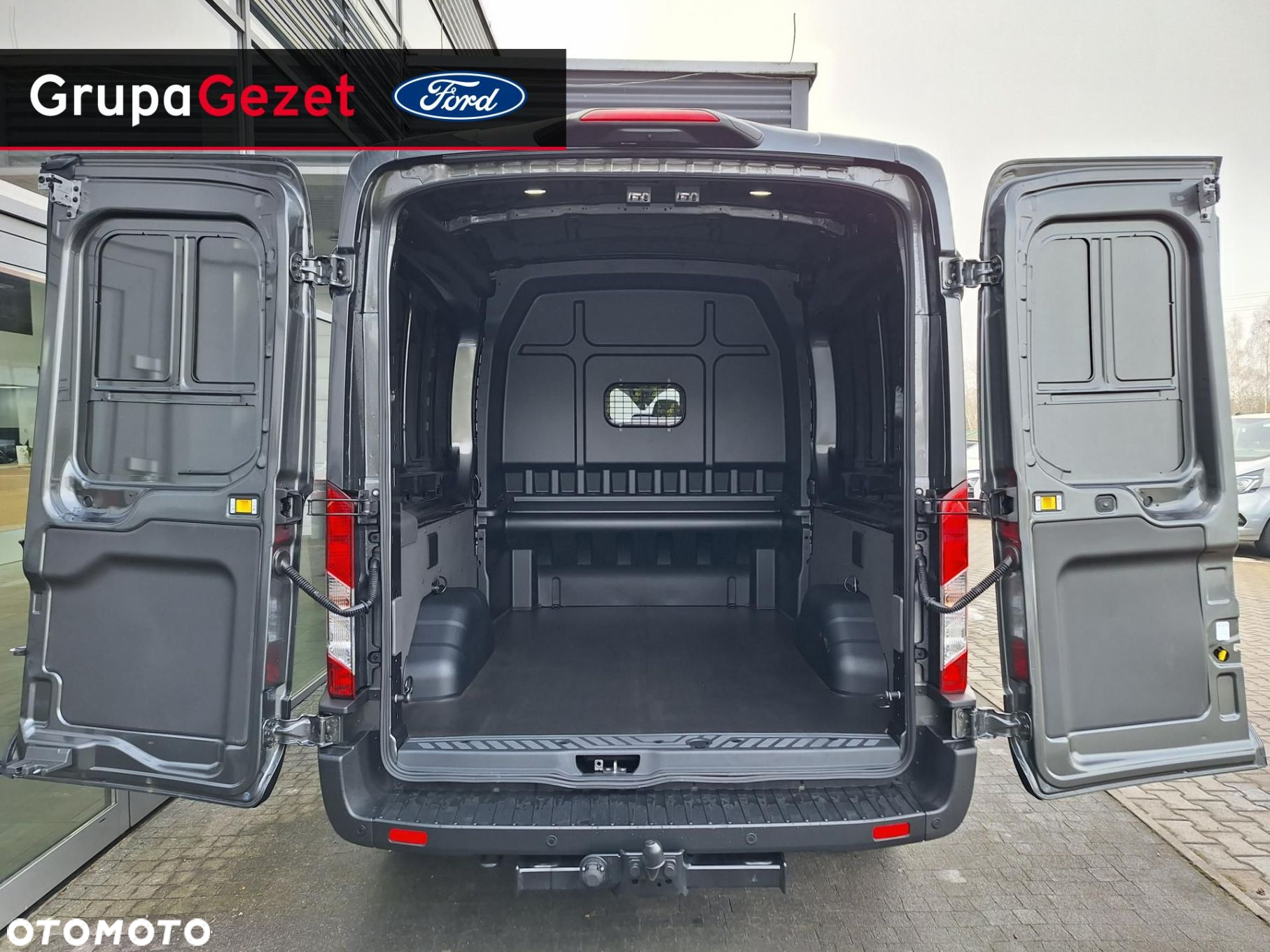 Ford Transit - 18