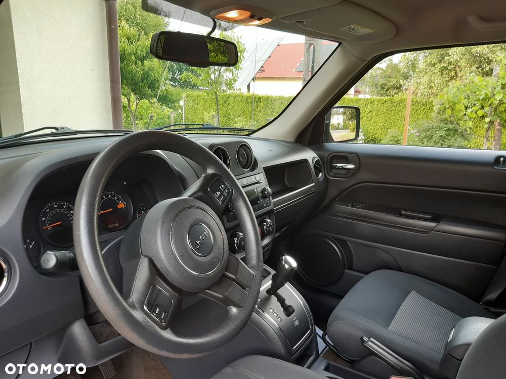 Jeep Patriot - 8