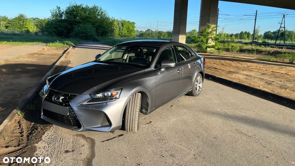 Lexus IS 300h Elegance - 6