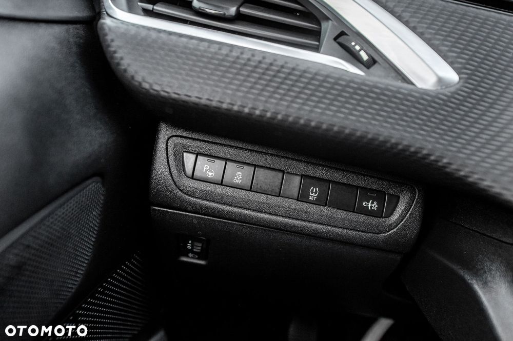 Peugeot 2008 1.6 VTi Style - 21
