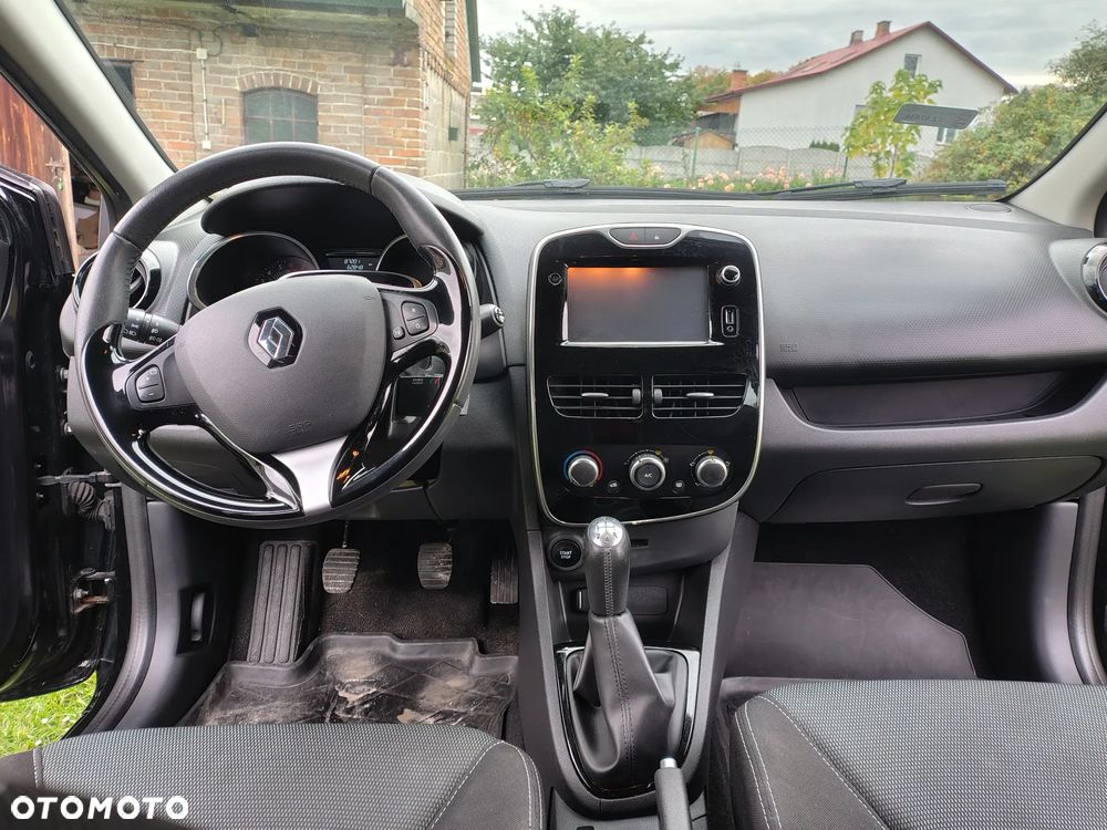 Renault Clio 1.2 16V Alize - 12