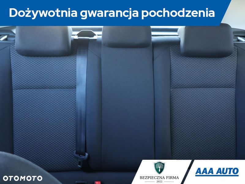 Volkswagen Polo - 12