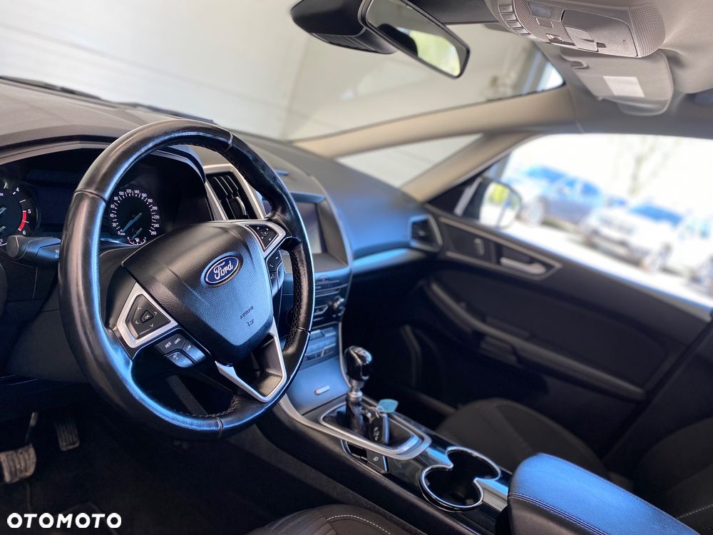 Ford S-Max 2.0 EcoBlue Titanium - 10
