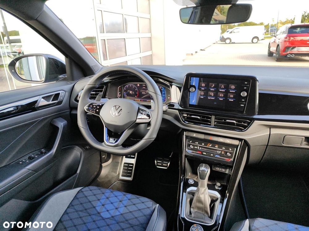Volkswagen T-Roc - 23