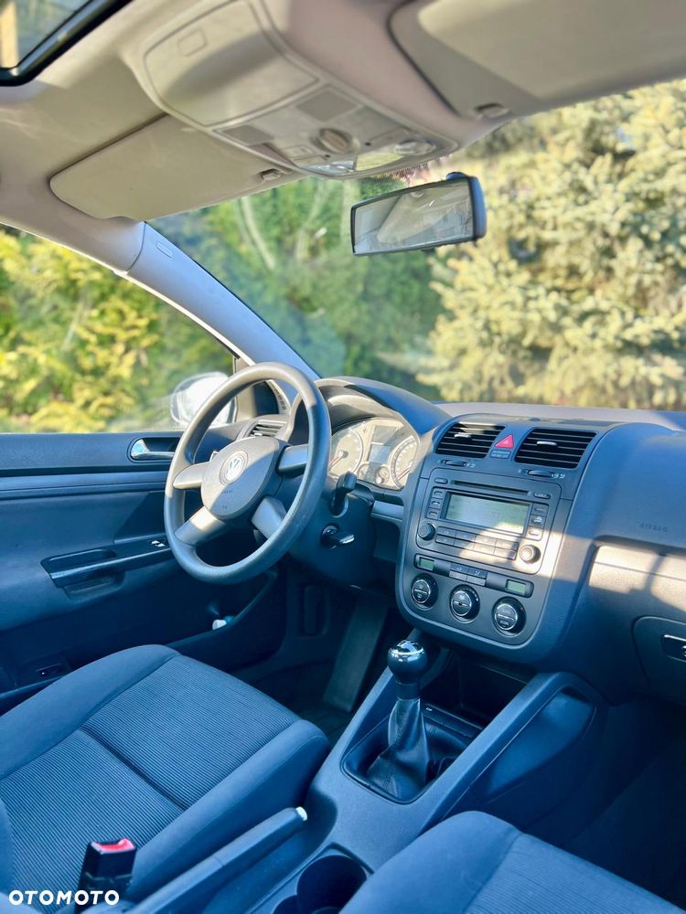 Volkswagen Golf 1.6 Comfortline - 7