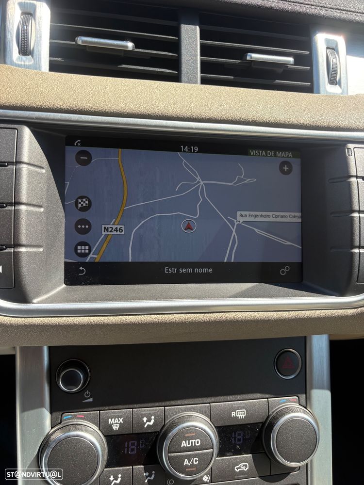 Land Rover Range Rover Evoque 2.0 TD4 SE Auto - 34