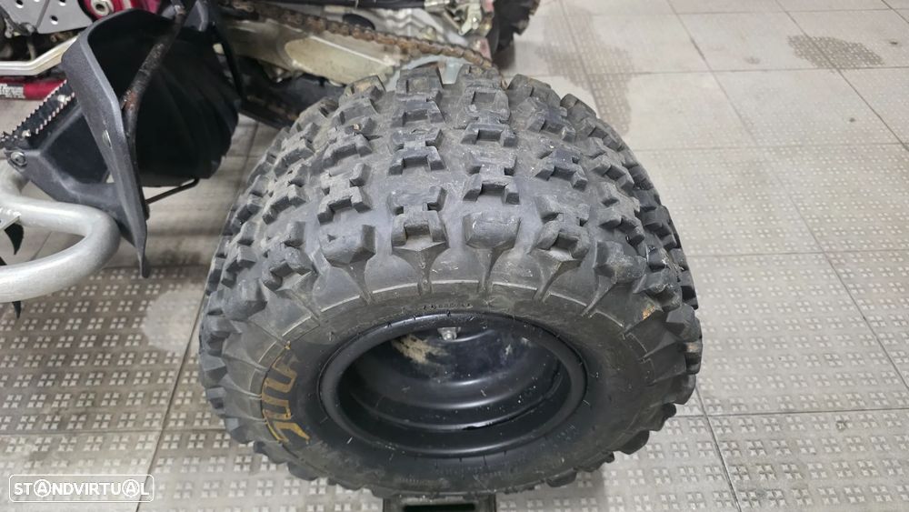 Suzuki LT-Z 400 Nacional matriculada - 9