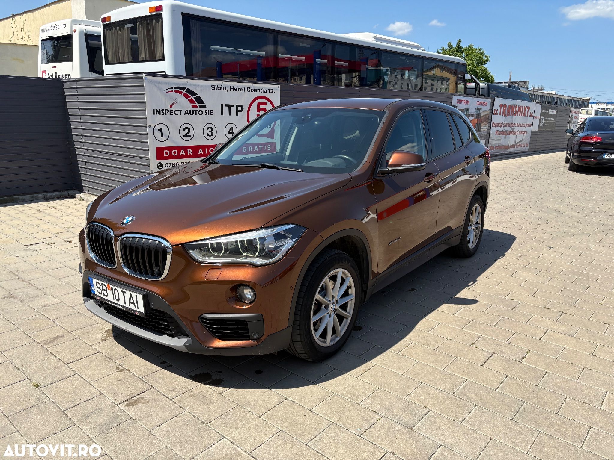 BMW X1 - 1