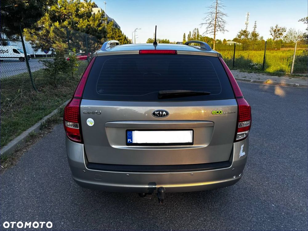 Kia XCeed ver-1-6-crdi-mhev-l - 8