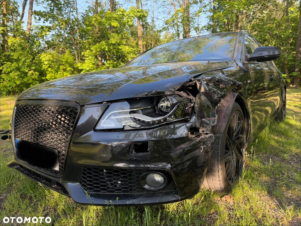 Audi A4 Avant 2.0 TDI DPF - 8