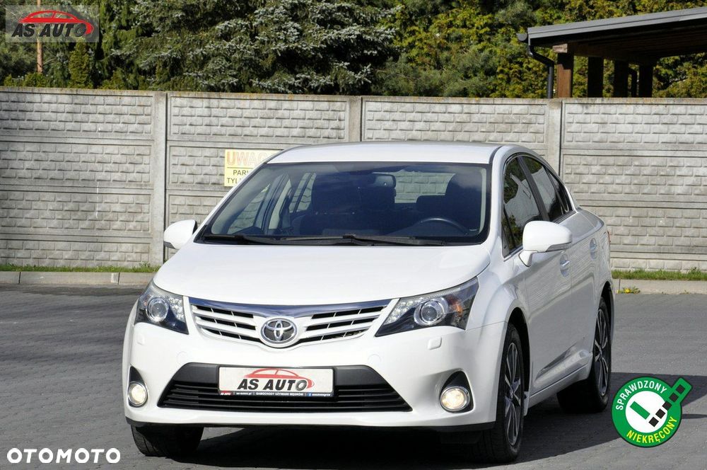 Toyota Avensis 2.0 Multidrive S Executive - 1