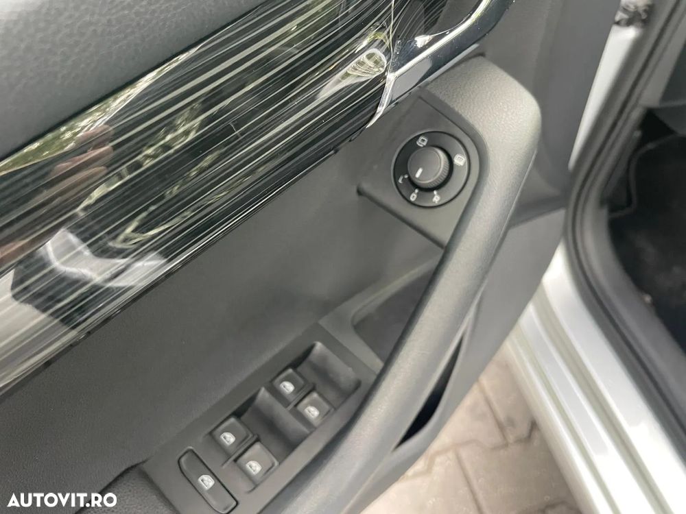 Skoda Octavia - 10