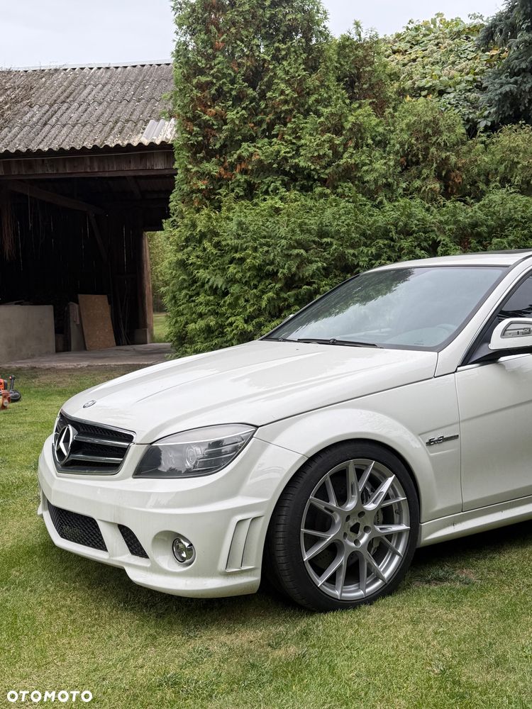 Mercedes-Benz C-Class 2009 photo 2