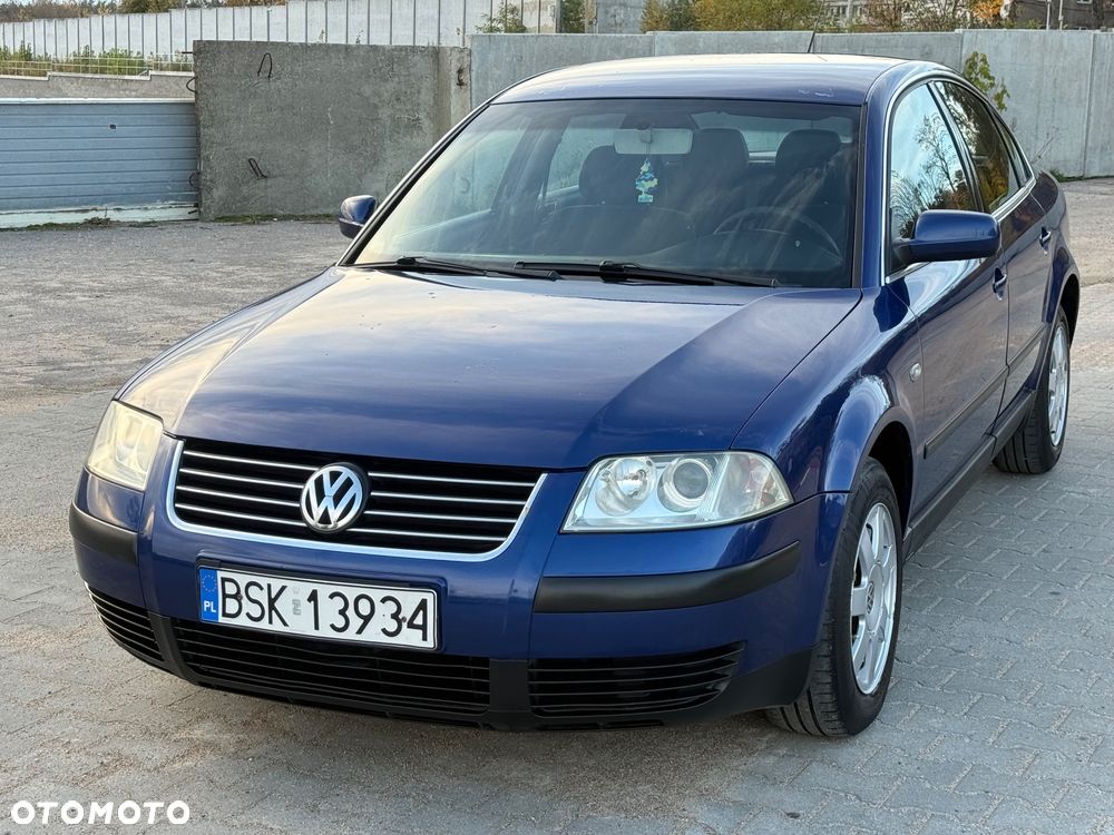 Volkswagen Passat 1.9 TDI Trendline - 1