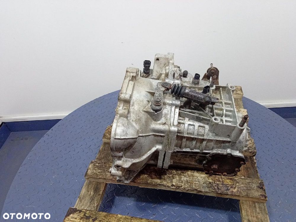 KIA SPORTAGE II 04-08 2.0 CRDI 112KM SKRZYNIA BIEGÓW MANUALNA L5 D4EA 4WD - 2