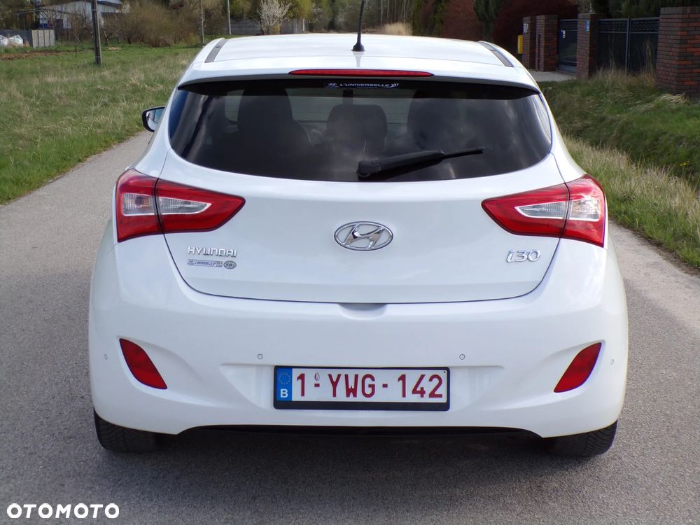 Hyundai i30 1.4 GO - 8