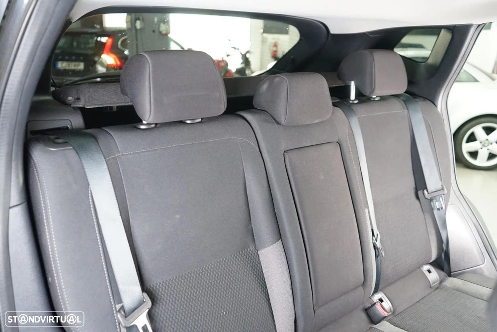 Nissan Qashqai 1.5 dCi N-Connecta Business - 40
