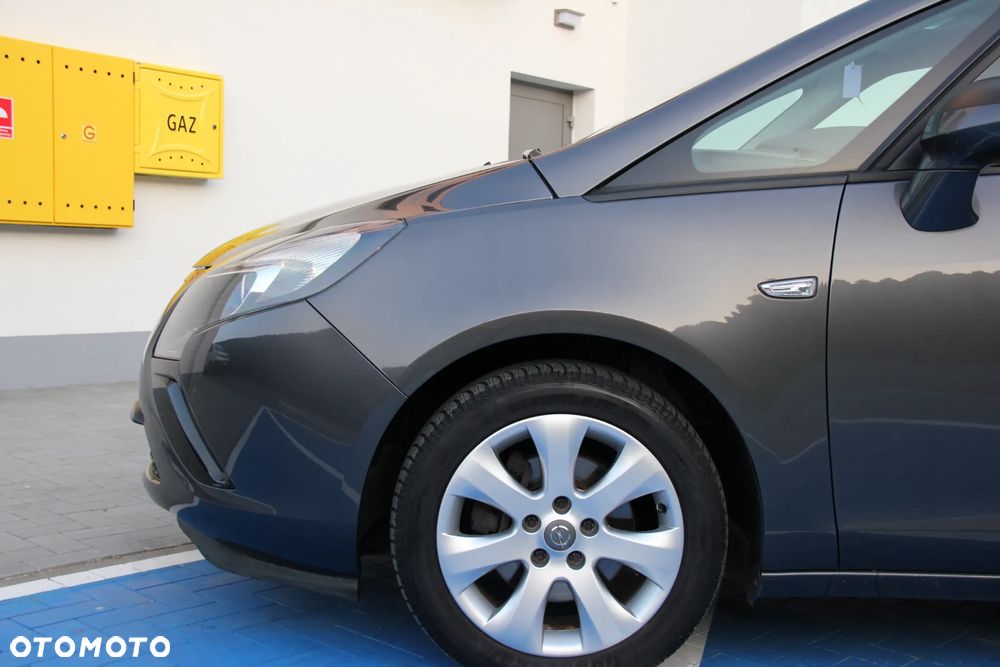 Opel Zafira Tourer 1.4 Turbo Edition - 9