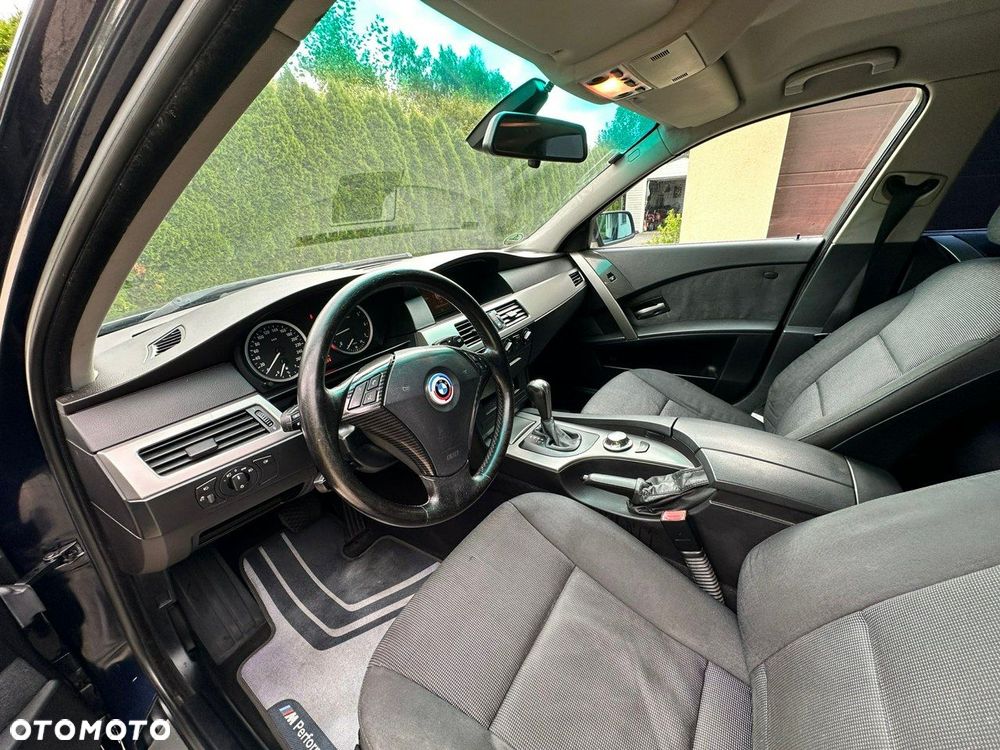 BMW Seria 5 - 12