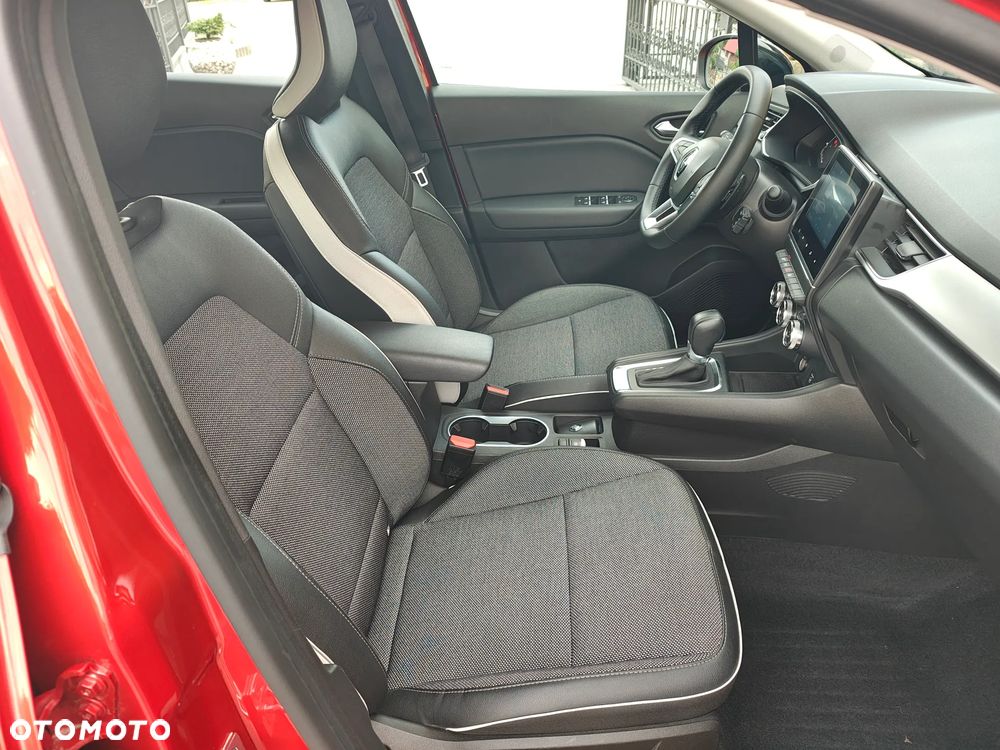 Renault Captur 1.3 TCe mHEV Techno EDC - 11