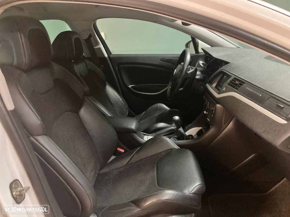 Citroën C5 Tourer 1.6 HDi Séduction - 12