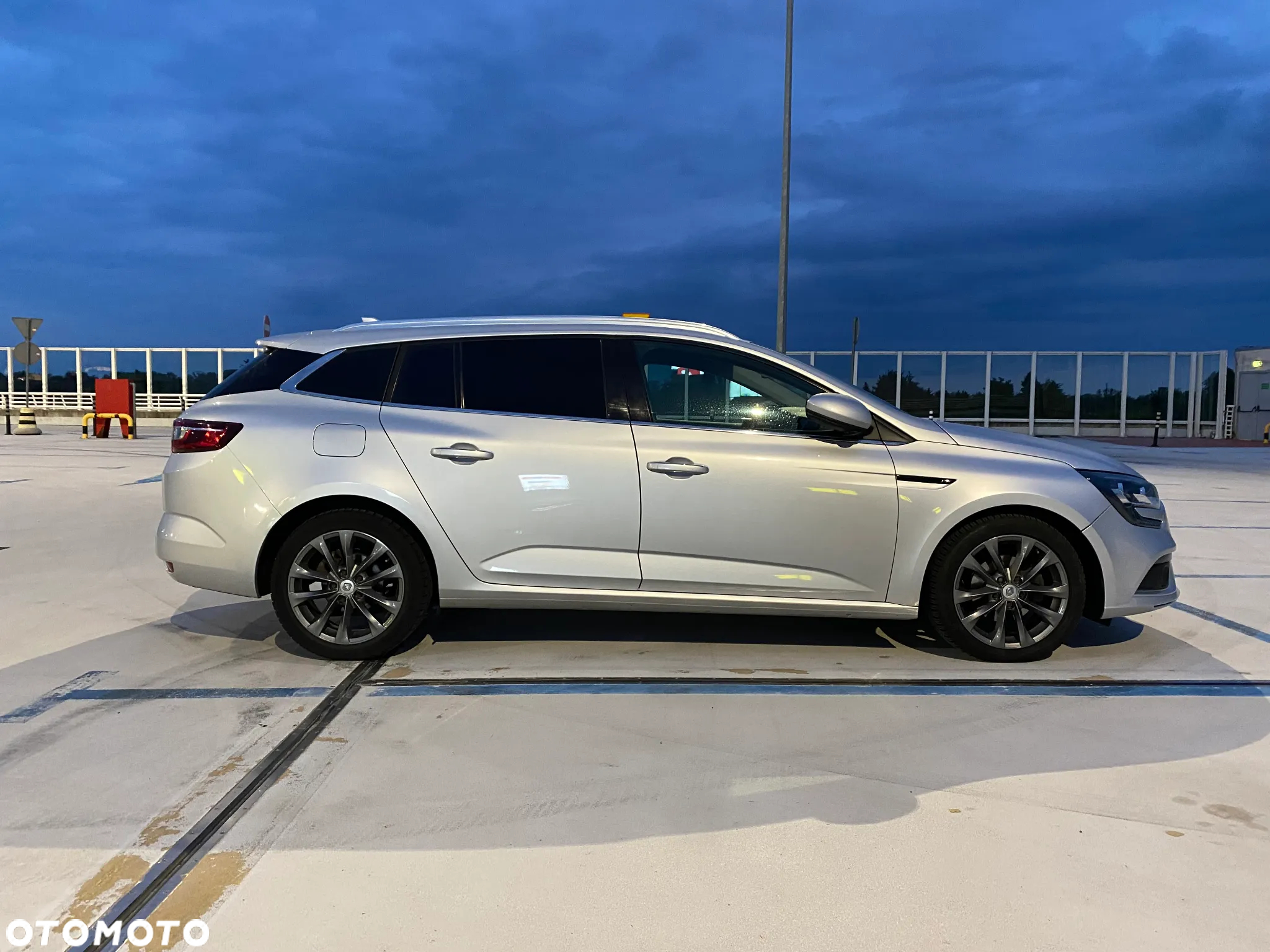 Renault Megane - 2
