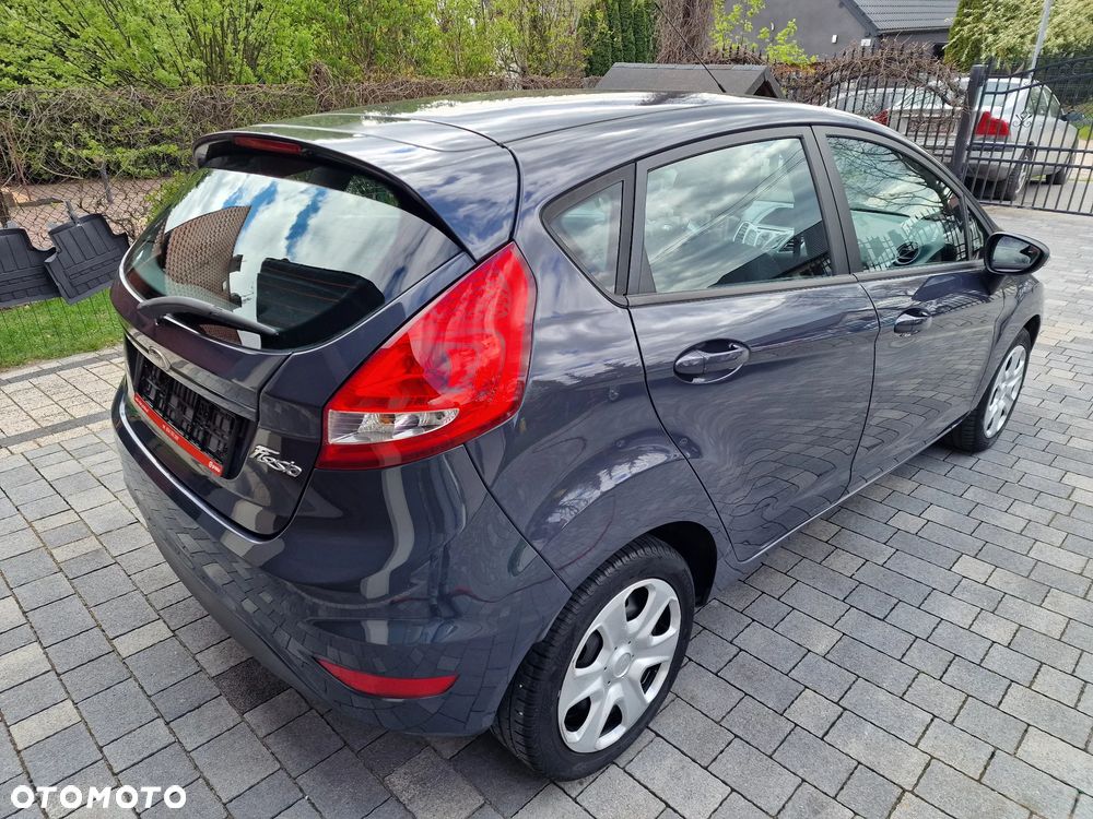Ford Fiesta 1.25 Trend EU5 - 11