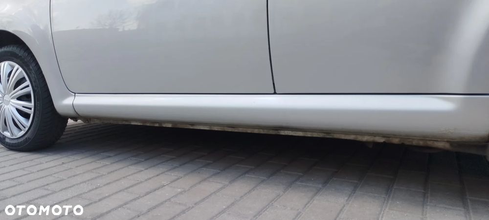 Peugeot 107 - 13