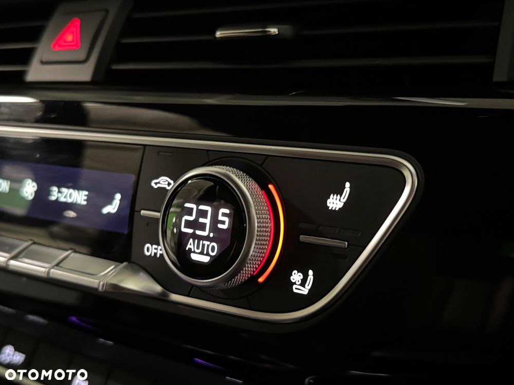 Audi A4 Avant 2.0 TDI S tronic - 24