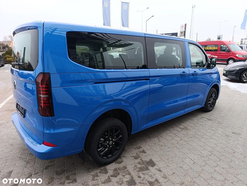 Volkswagen Caravelle - 4
