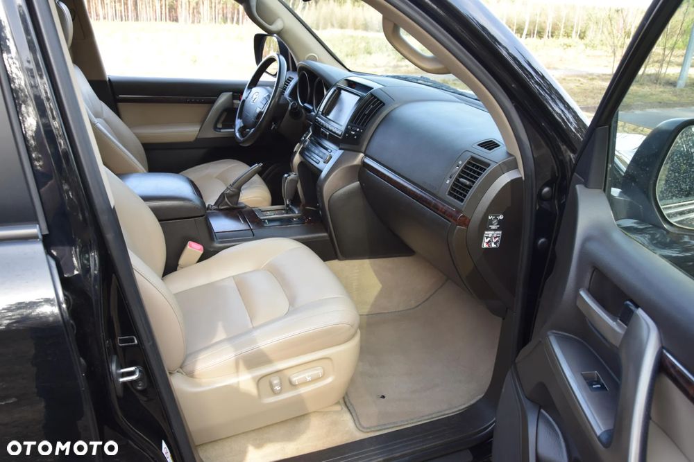 Toyota Land Cruiser LC 4.5 D-4D Prestige Platinium - 7