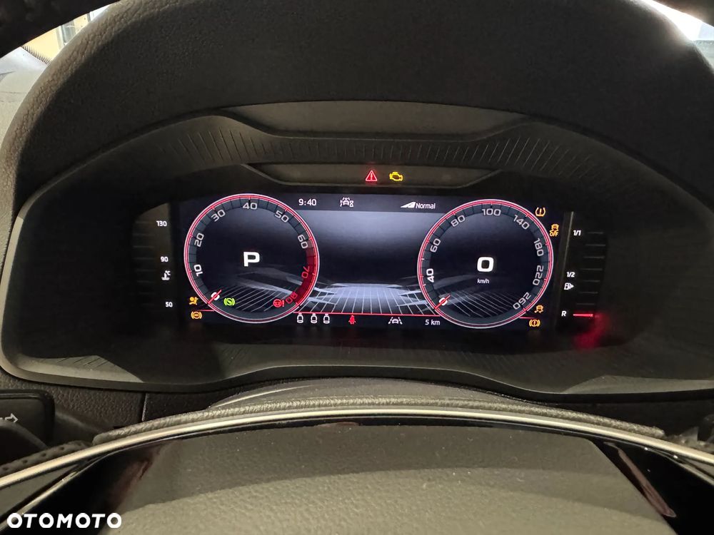 Skoda Karoq 1.5 TSI ACT Sportline DSG - 9