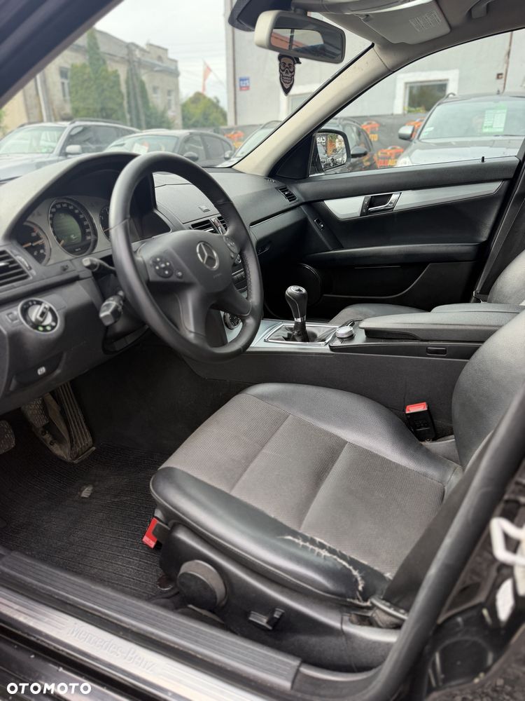 Mercedes-Benz C-Klasa 2009 photo 5