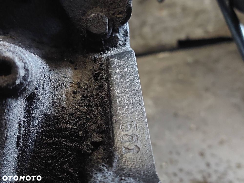 SILNIK DIESEL + POMPOWTRYSKI + TURBO PASSAT B5 1.9 TDI ATJ 038130073F - 2