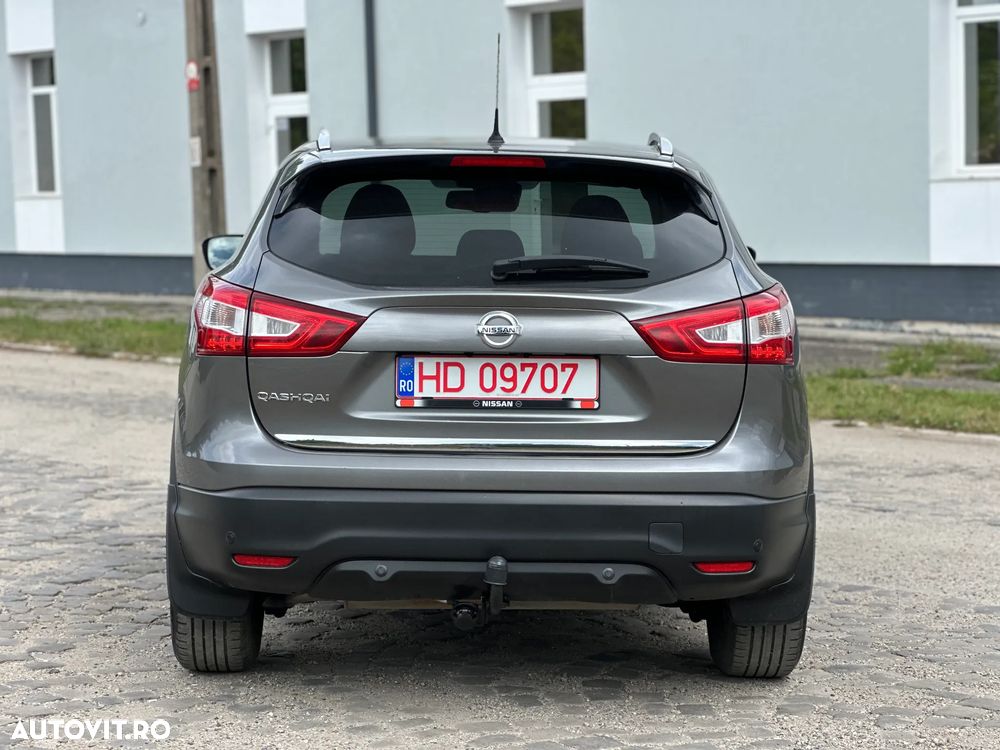 Nissan Qashqai 1.2 DIG-T TEKNA+ - 3