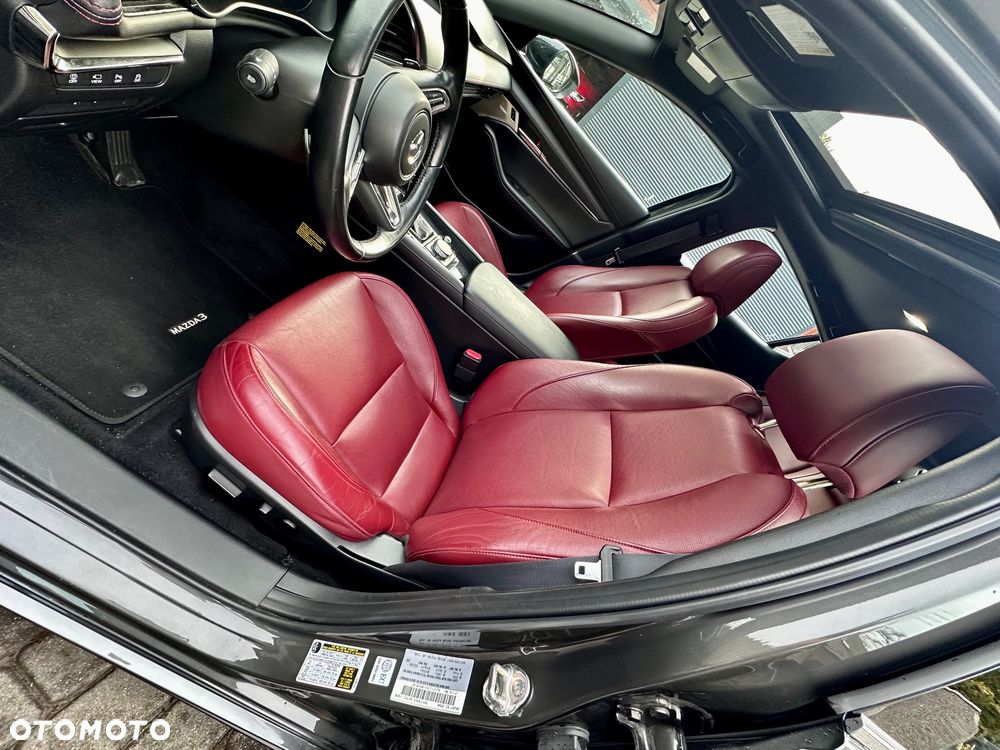 Mazda 3 - 18