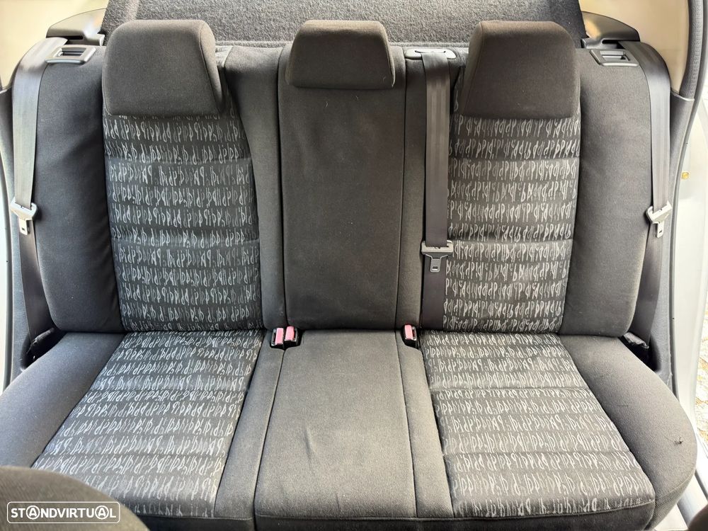 Peugeot 307 1.4 HDi Premium - 8
